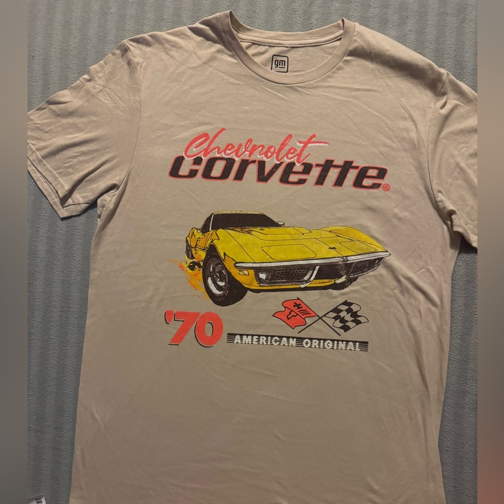 GM Chevrolet Corvette T Shirt Men's Medium Graphic Print 70's Casual Beige Tee